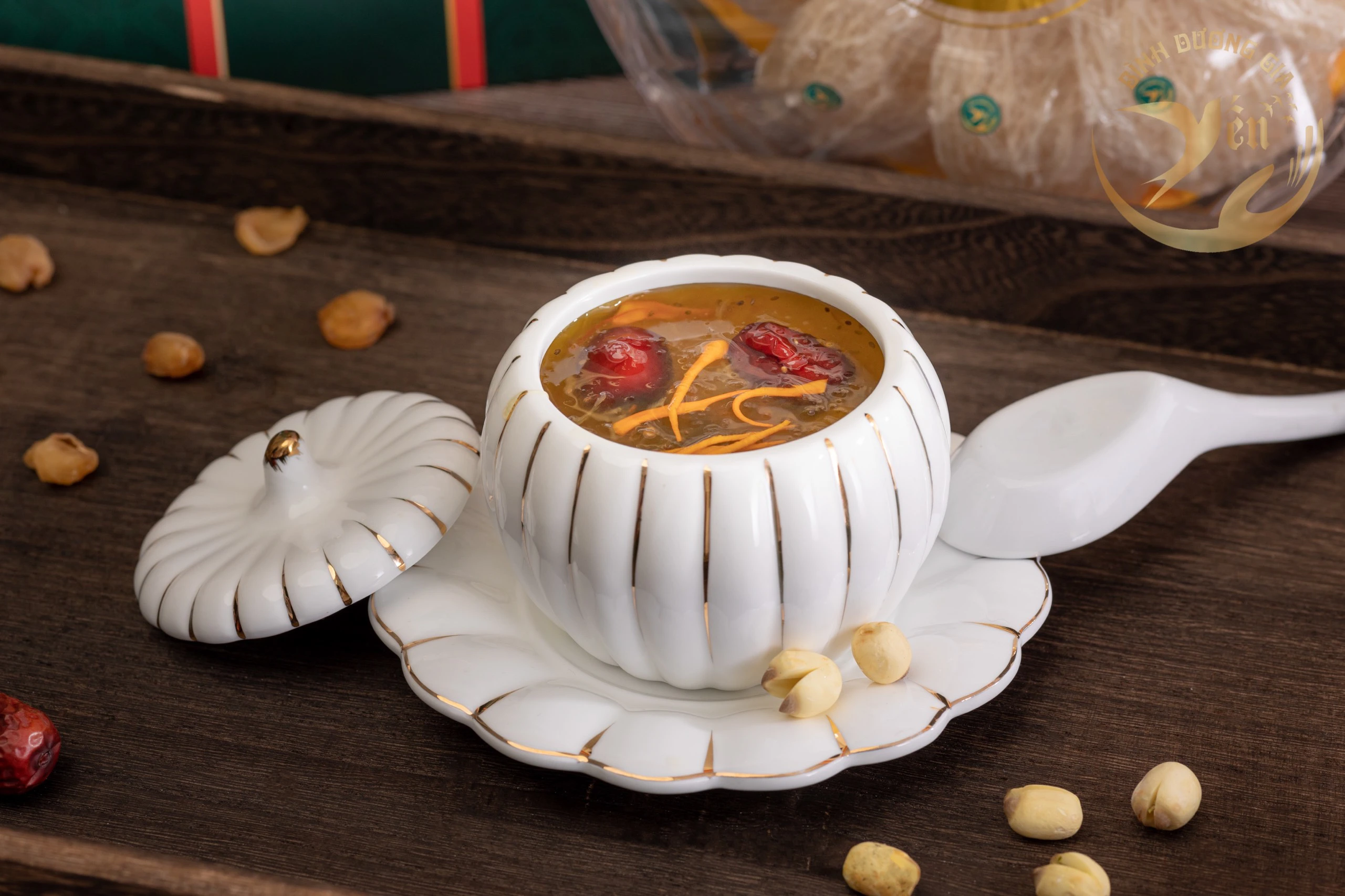 Mẹo chưng yến tươi thơm ngon, bổ dưỡng hơn