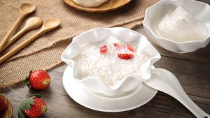 Yến chưng sữa tươi là gì?
